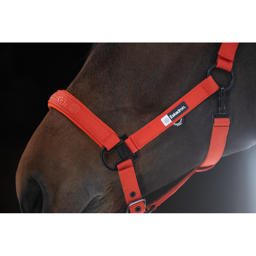 Kantar Sparkle Poppy Red Dynamic 25 Eskadron