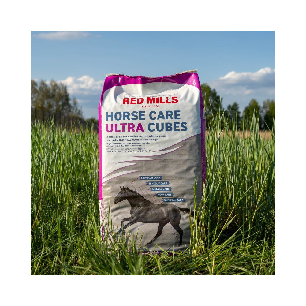 Pasza Horse Care Ultra Cube Red Mills