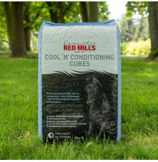 Pasza Cool ’N’ Conditioning Cube Red Mills