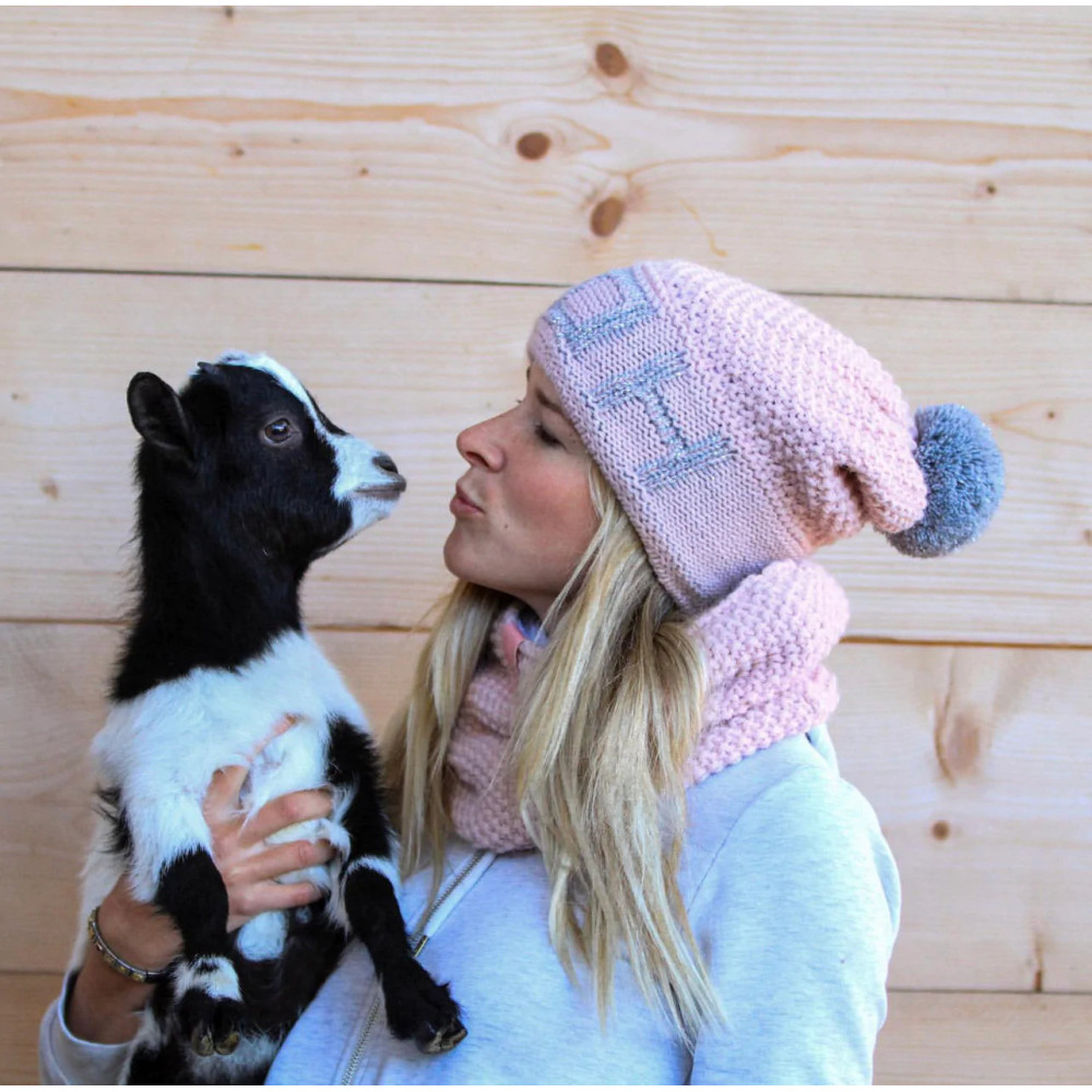 Komin Hug Me House of Horses